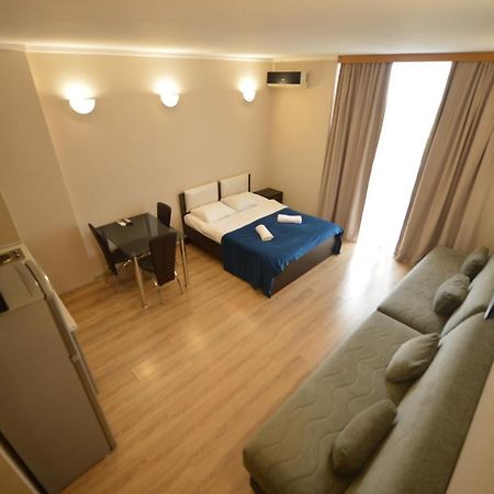 Orbi Apartament Apartment Angisa Luaran gambar